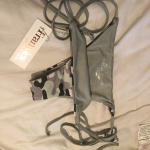 NWT camo Brie bottoms